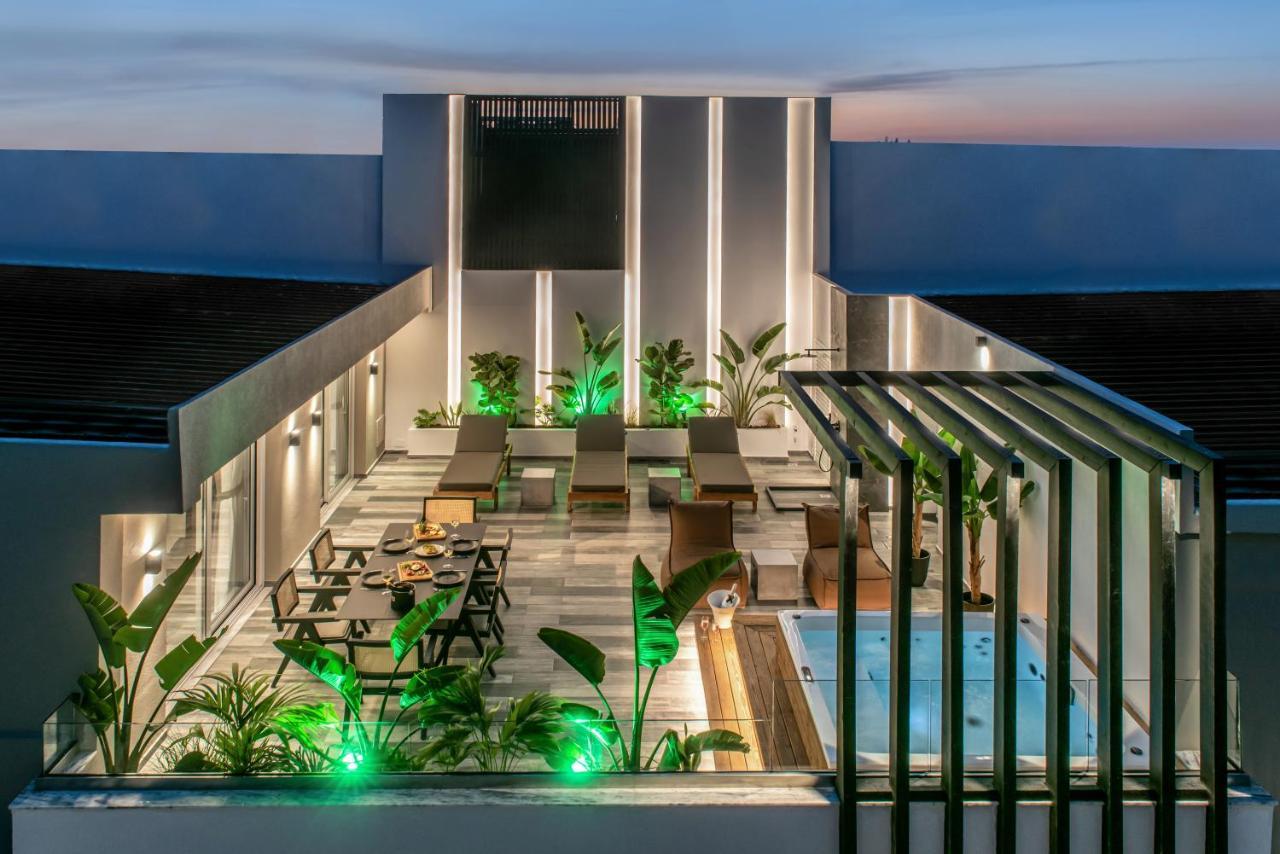 Maison Aqua Suite With Private Mini Pool Jacuzzi 헐소니소스 외부 사진