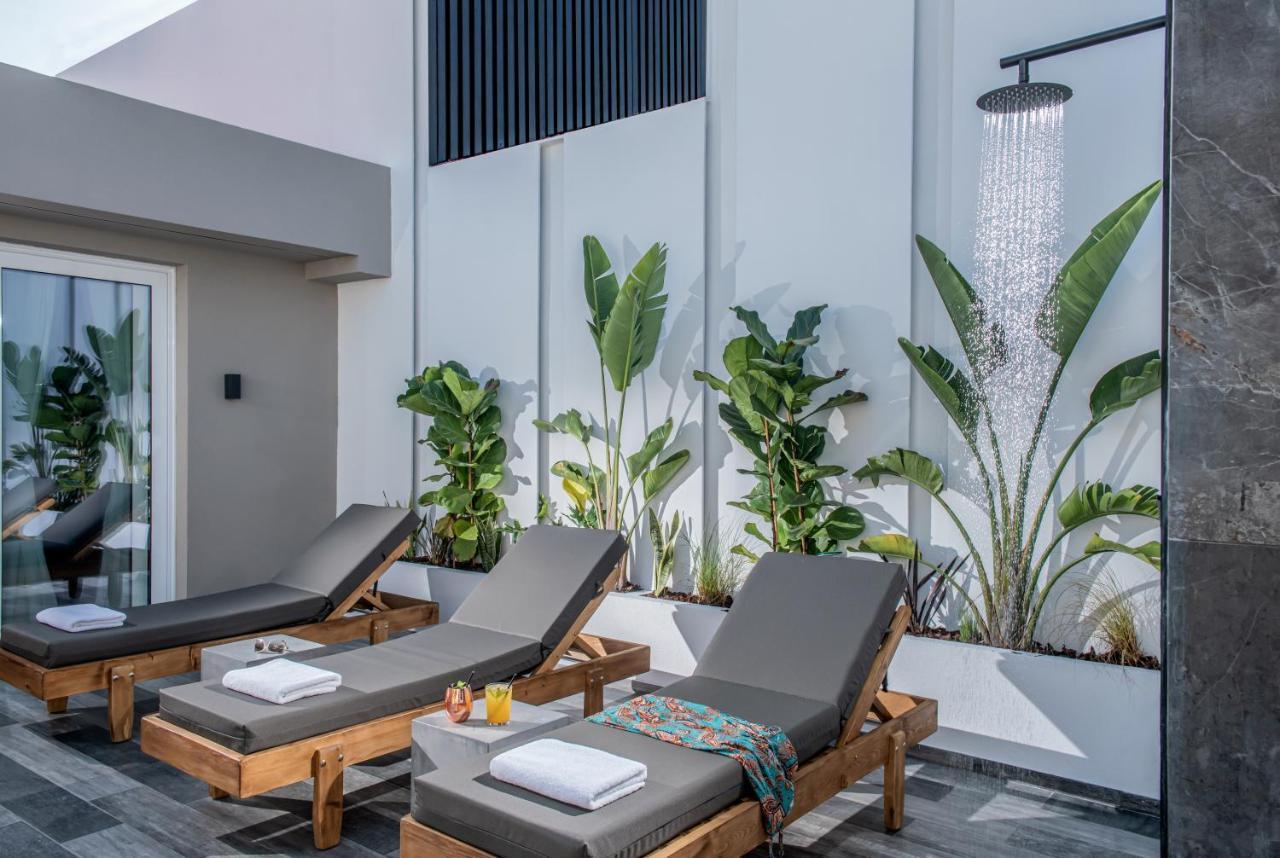 Maison Aqua Suite With Private Mini Pool Jacuzzi 헐소니소스 외부 사진